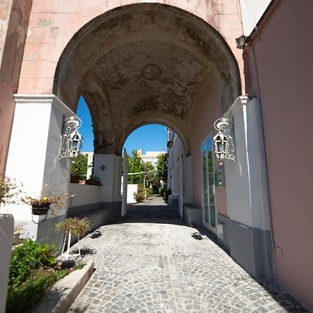 Controvento In Villa Eldorado Procida Zewnętrze zdjęcie