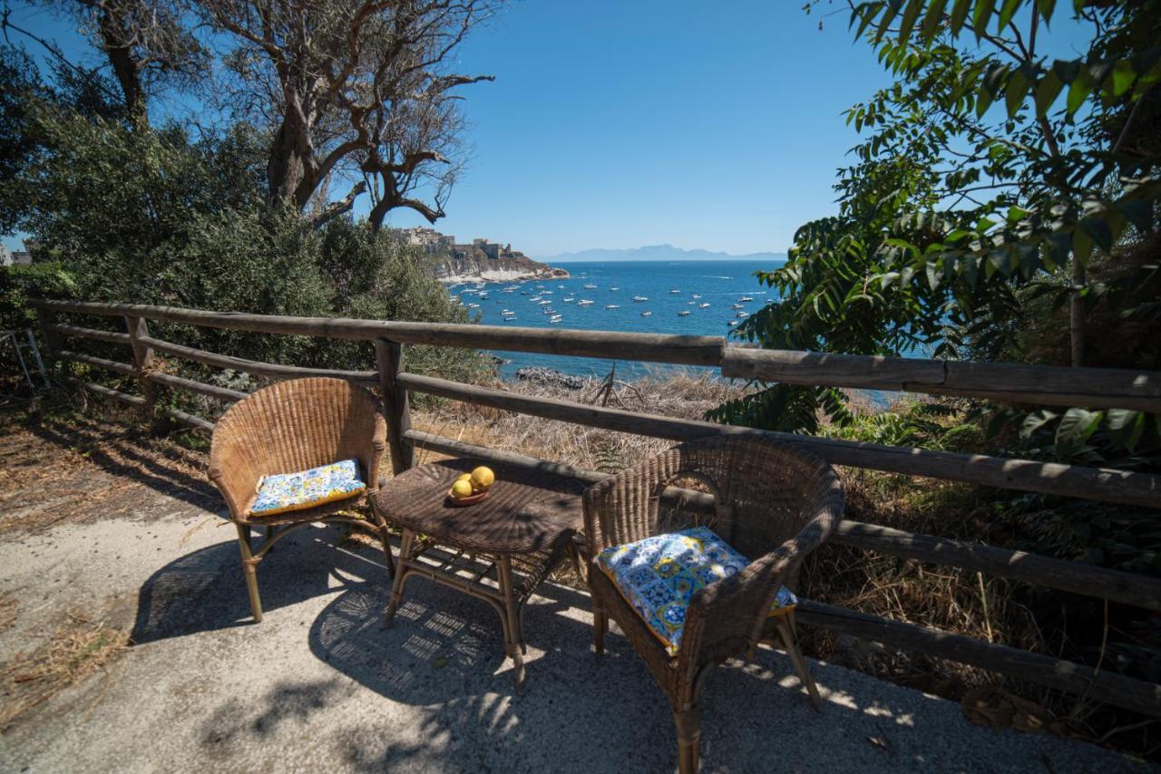Controvento In Villa Eldorado Procida Zewnętrze zdjęcie